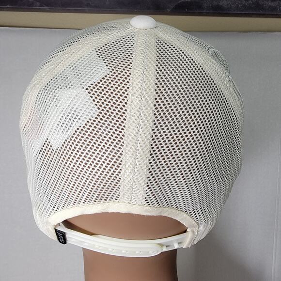 Rip Curl Low Profile Snap Back Cream Trucker Hat Floral "Estd 1969" - Picture 4 of 8